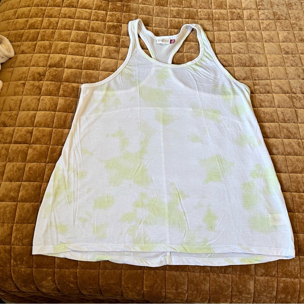 SO athletic tank